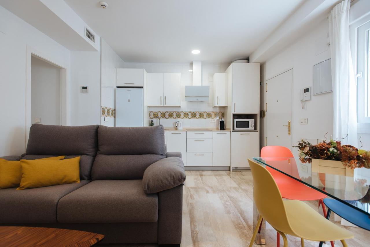 Апартаменты Triana Boutique Free Parking Севилья Экстерьер фото